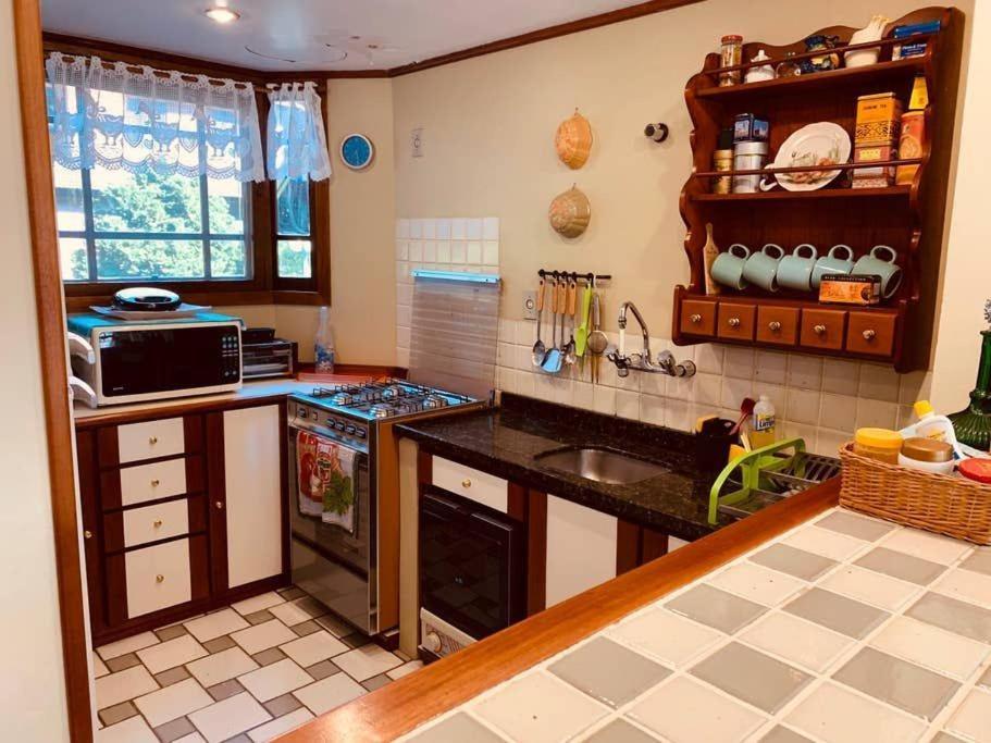 434 Casa Geminada No Centro De Gramado 8 Pessoas Extérieur photo